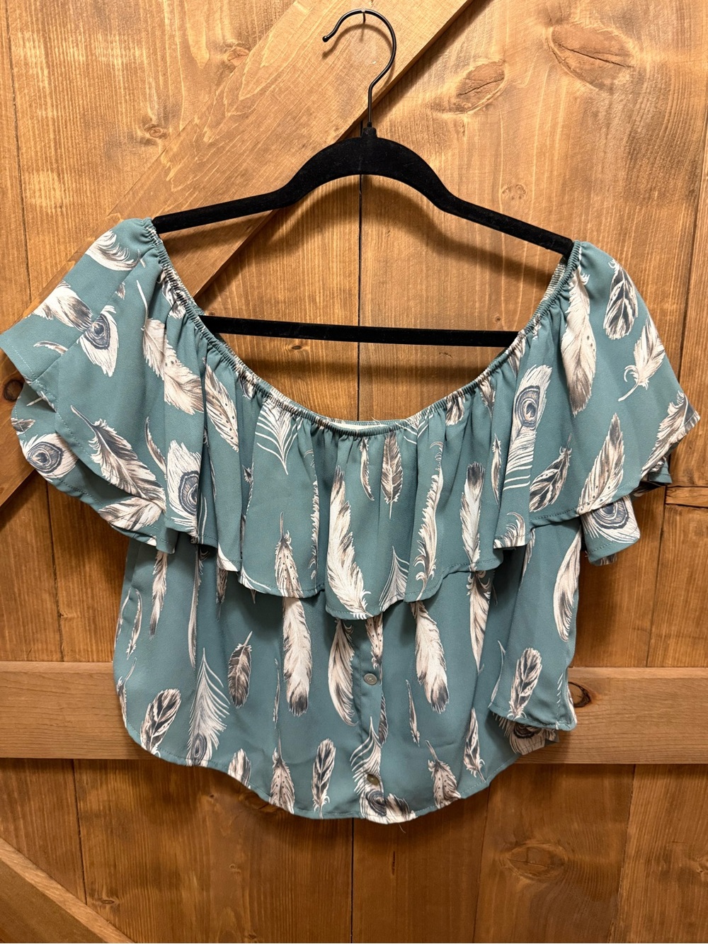 Peach Love California Teal Feather Print Off-Shoulder Crop Top